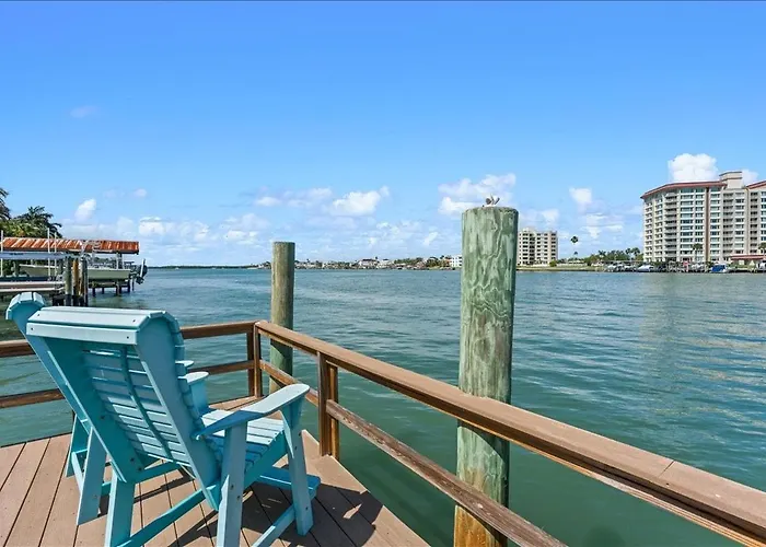 733 Bay Esplanade Holiday home *