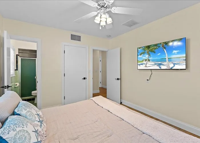 733 Bay Esplanade Holiday home Clearwater Beach