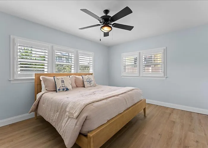 733 Bay Esplanade Holiday home *